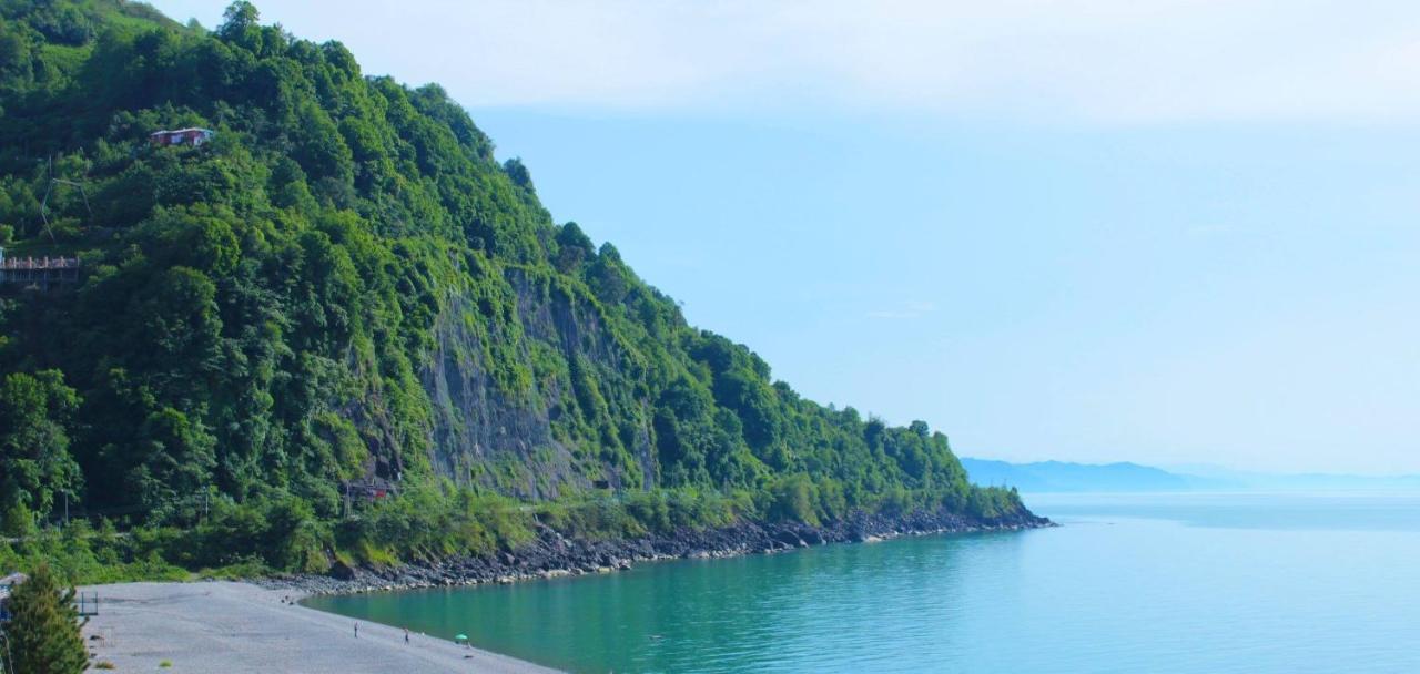 Hotel Neptun Kvariati Bagian luar foto