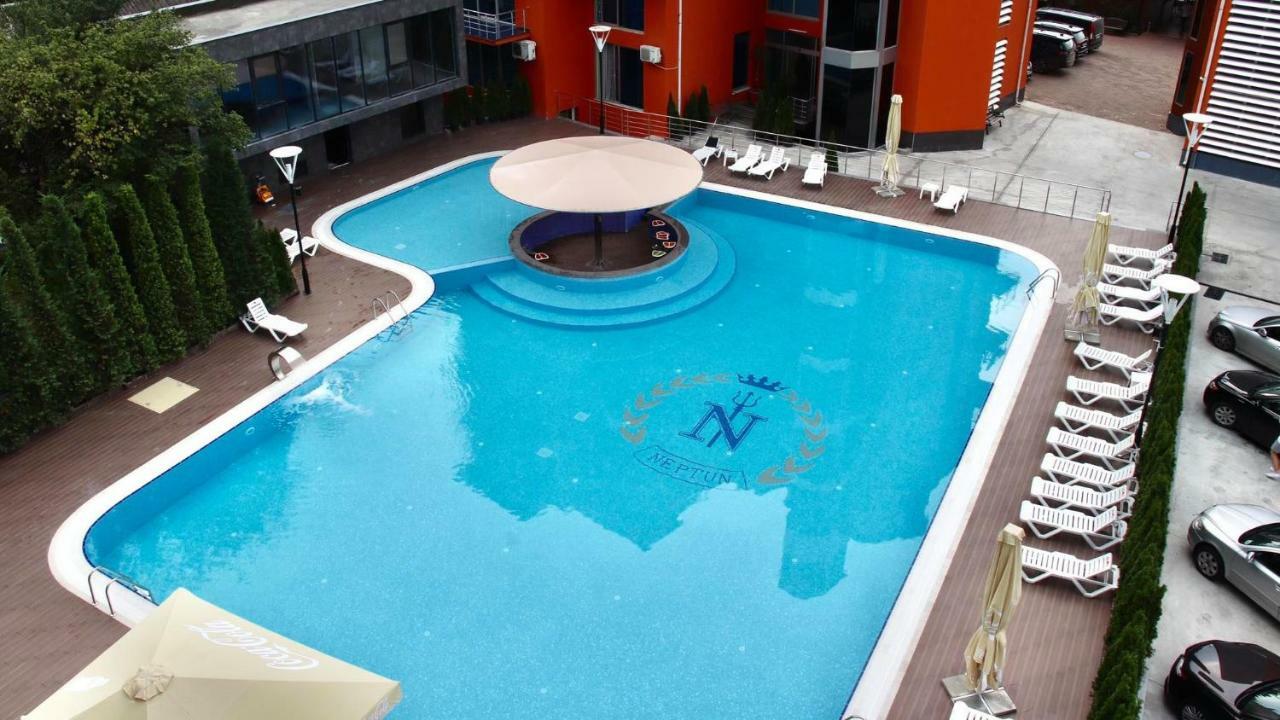 Hotel Neptun Kvariati Bagian luar foto